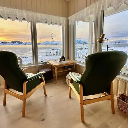 Cozy At The Atlantic Coast